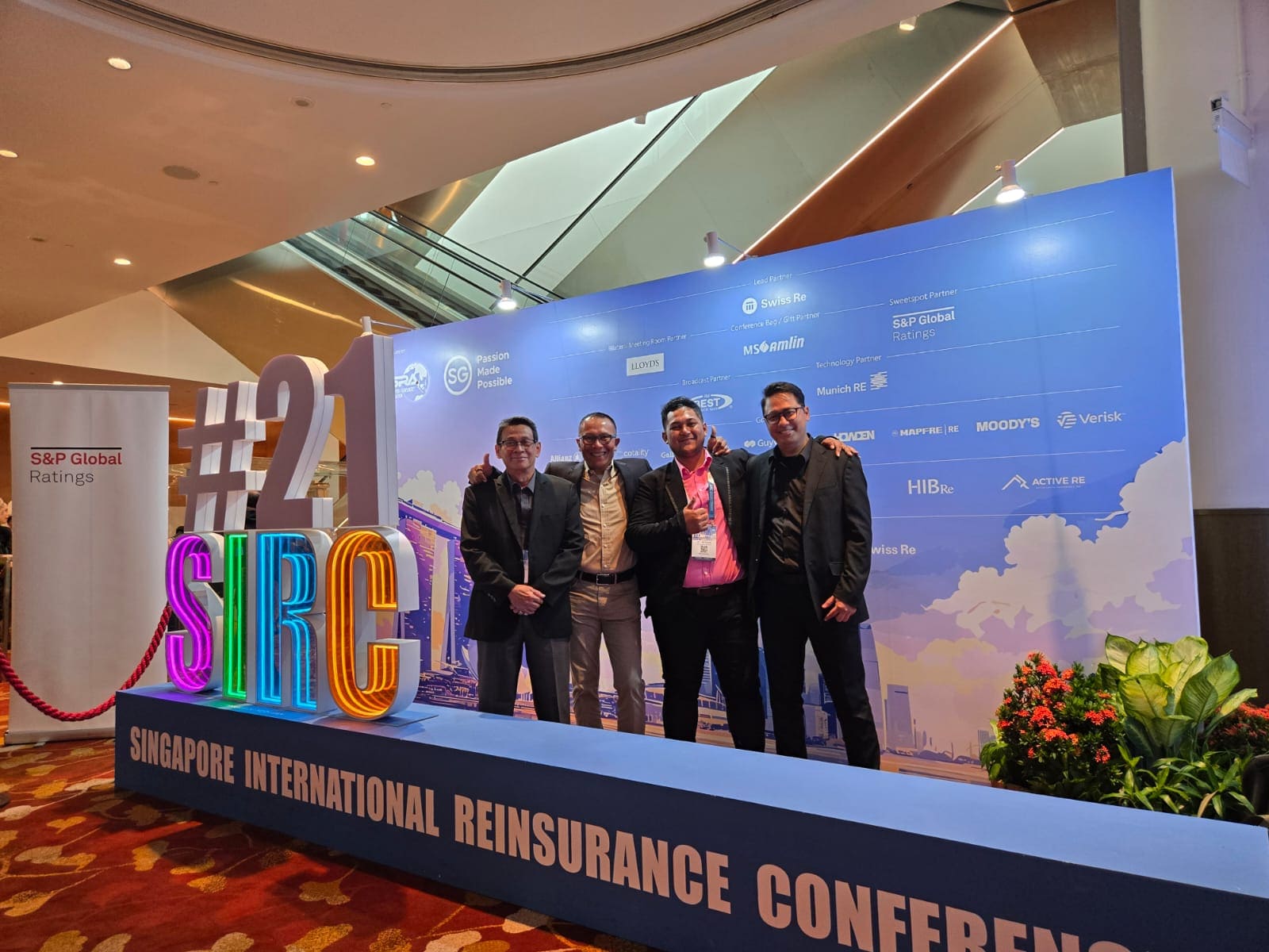 Gallery Image - Singapore International Reinsurance Conference And Tour Company